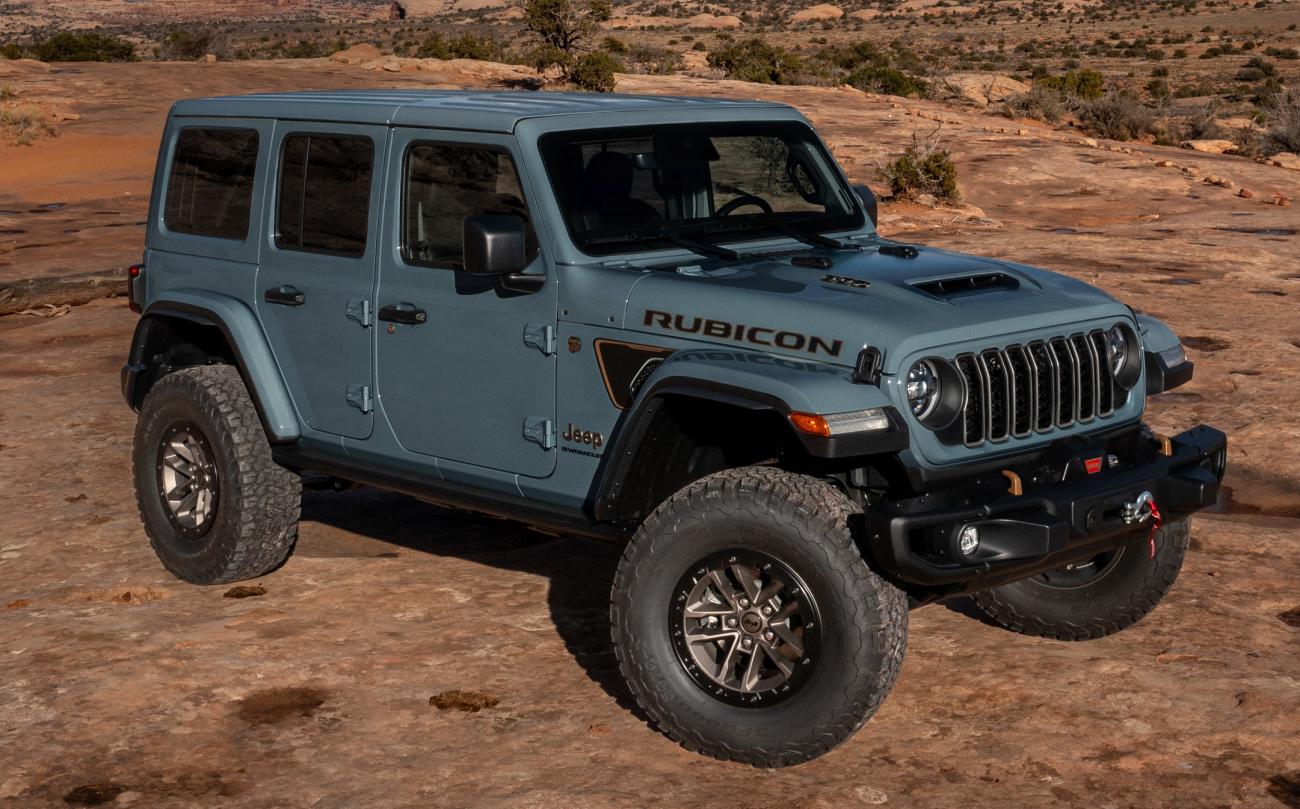 Jeep Wrangler Keeps The Hemi Alive For Another Year