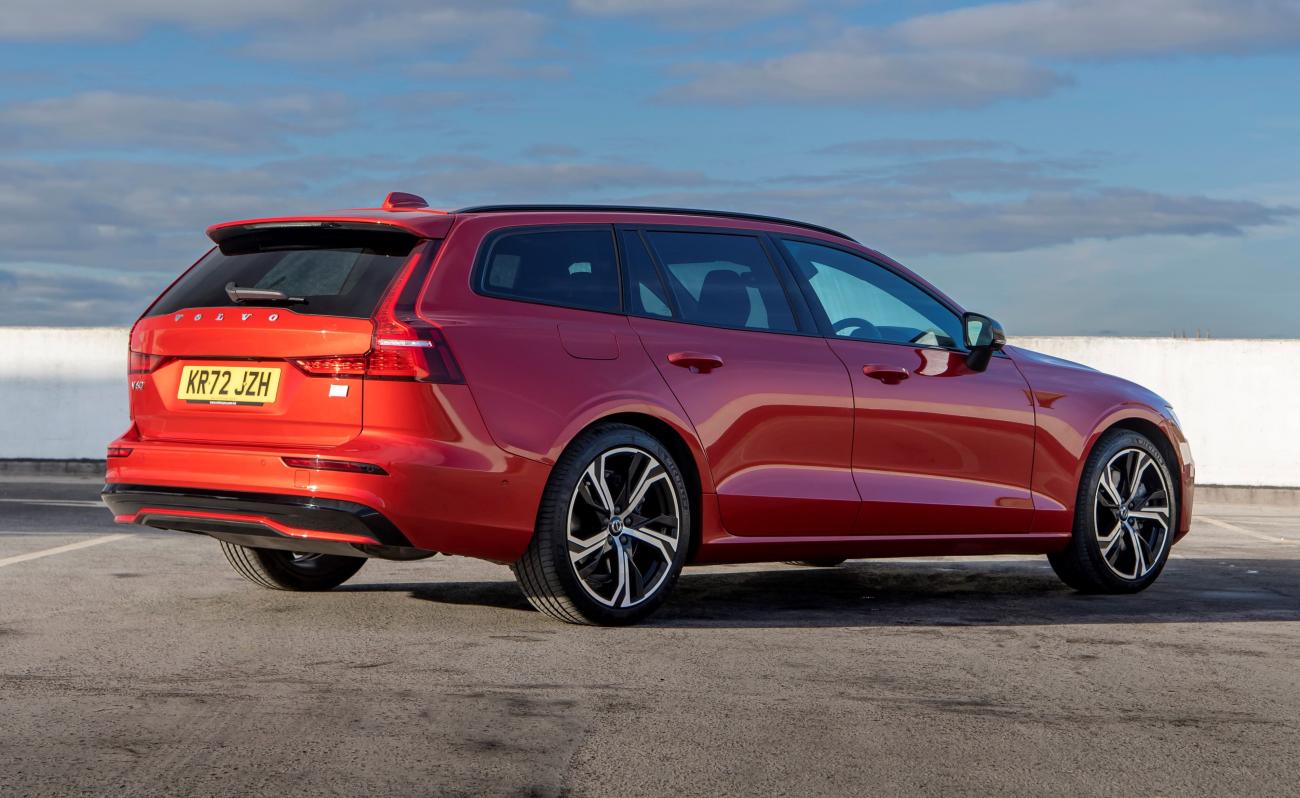 Volvo Estates Coming Back To The UK, Balance Restored