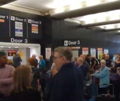 Power failure disrupts ‘significant number of flights’ at Manchester Airport in London