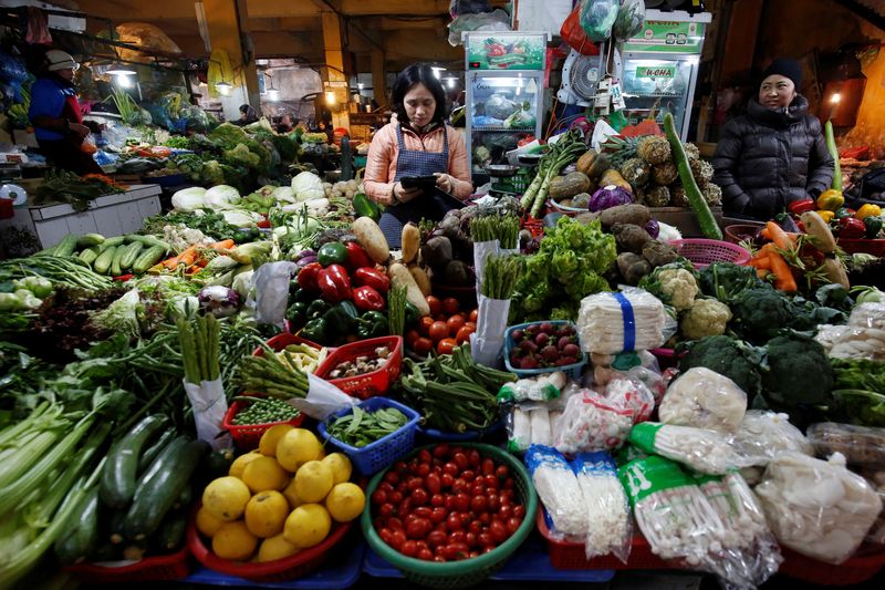 Vietnam Q2 GDP growth accelerates; inflation pressure rises