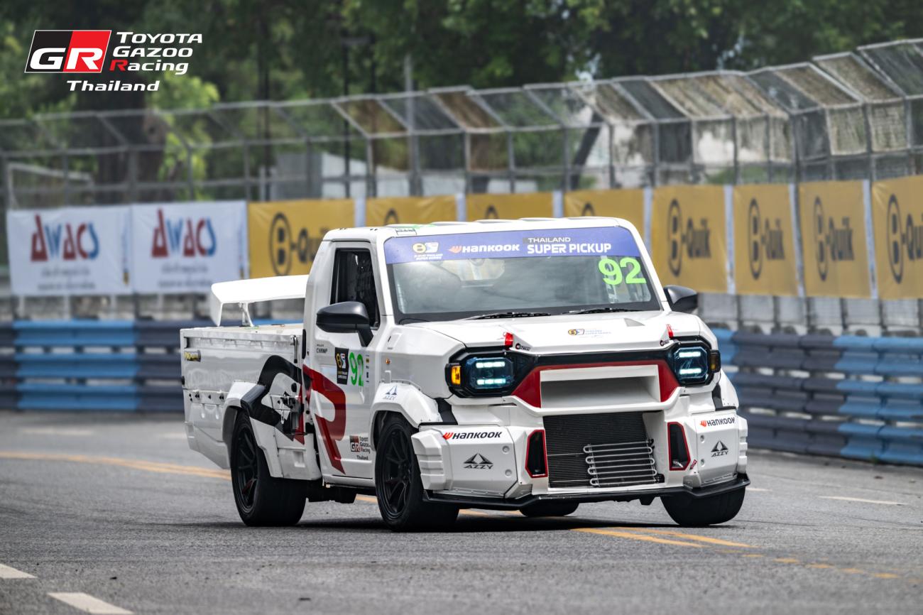 This Toyota Hilux Is The Best Factory-Backed Race Car You’ll See This Year