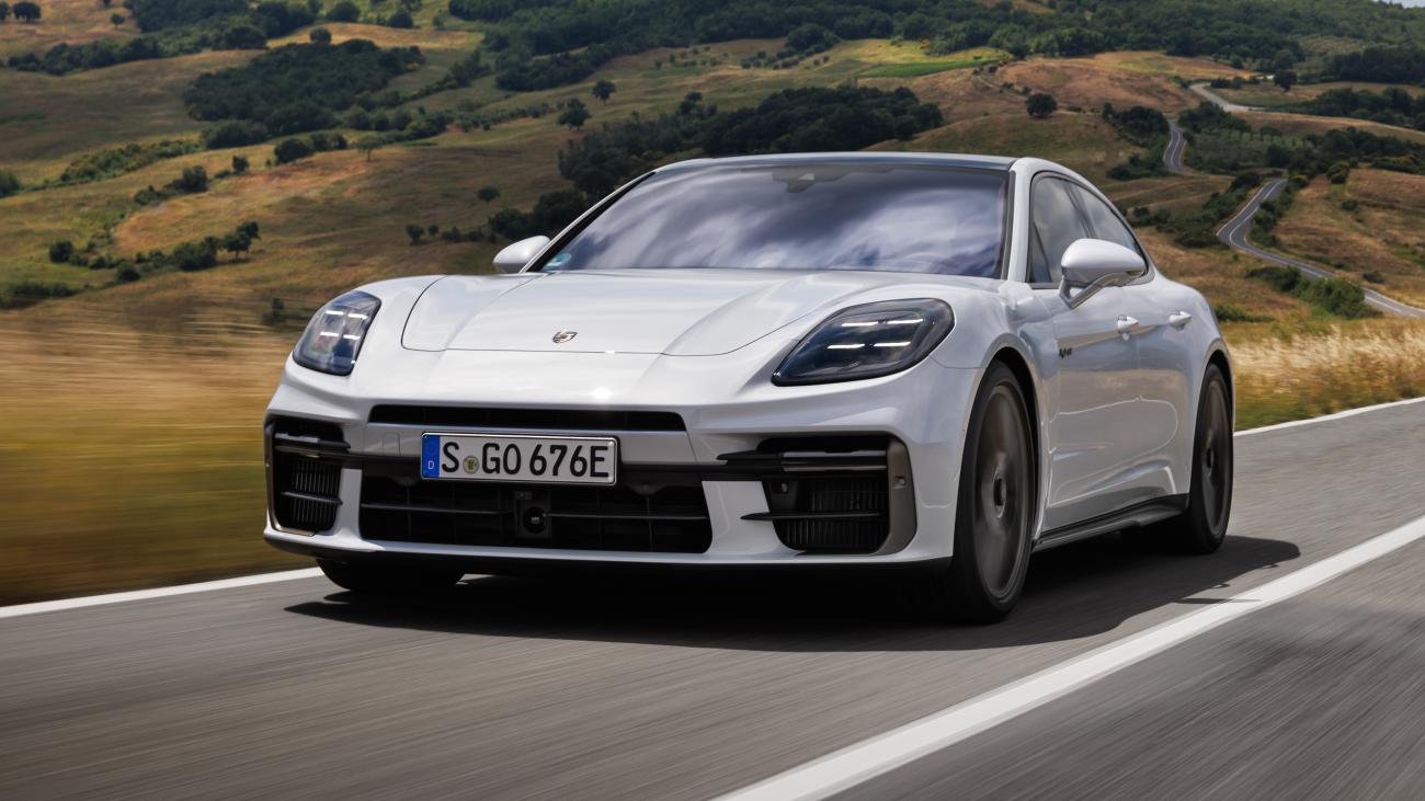 New Porsche Panamera Turbo S E-Hybrid Arrives With 771bhp