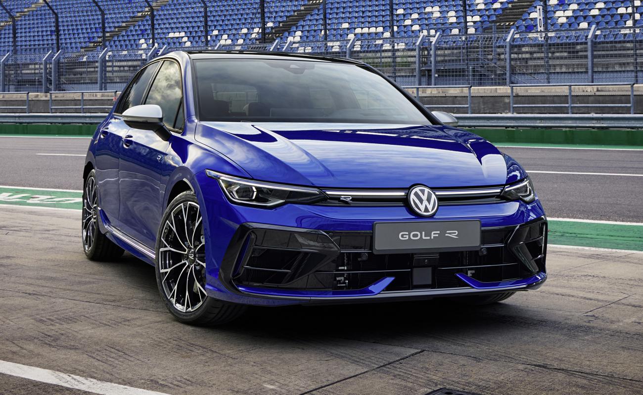 The Drifty New VW Golf R Starts At £43,320