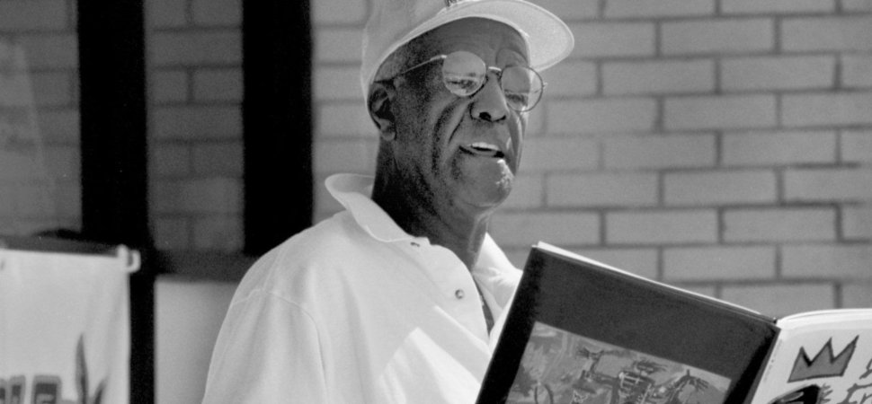 ‘Famous Amos’ Cookie Founder Wally Amos Dies at 88