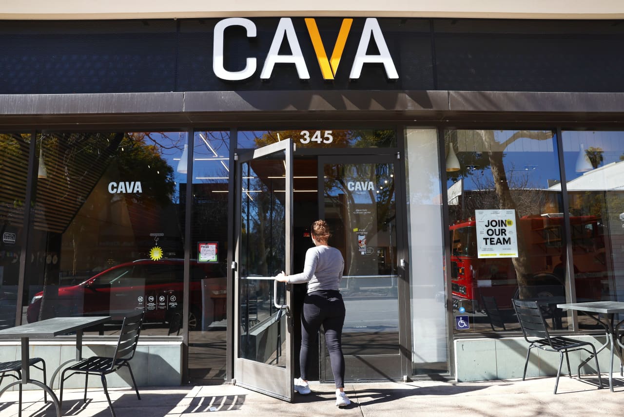 Cava’s successful steak launch beefs up restaurant chain’s earnings