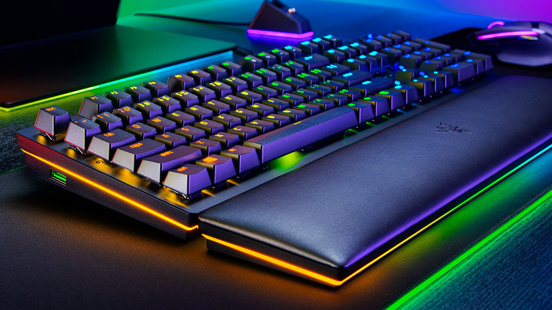 Snag this Razer keyboard for 68% off and see what all the fuss is about