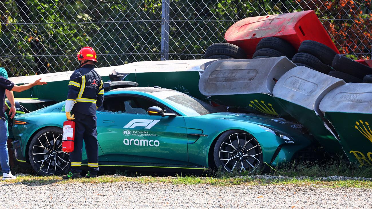 Watch The Formula 1 Safety Car Have A Bizarre Crash