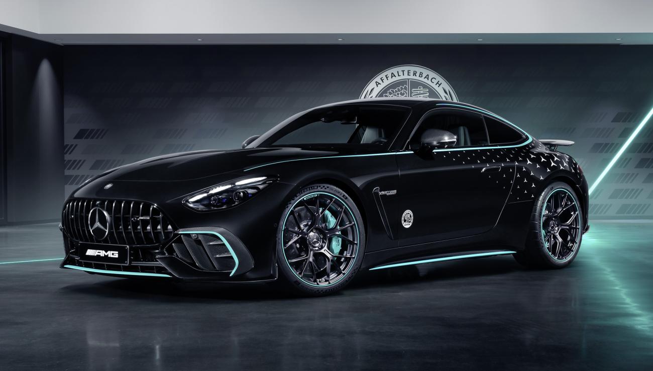 The Mercedes-AMG GT Motorsport Collector’s Edition Looks Just Like Lewis Hamilton’s F1 Car*