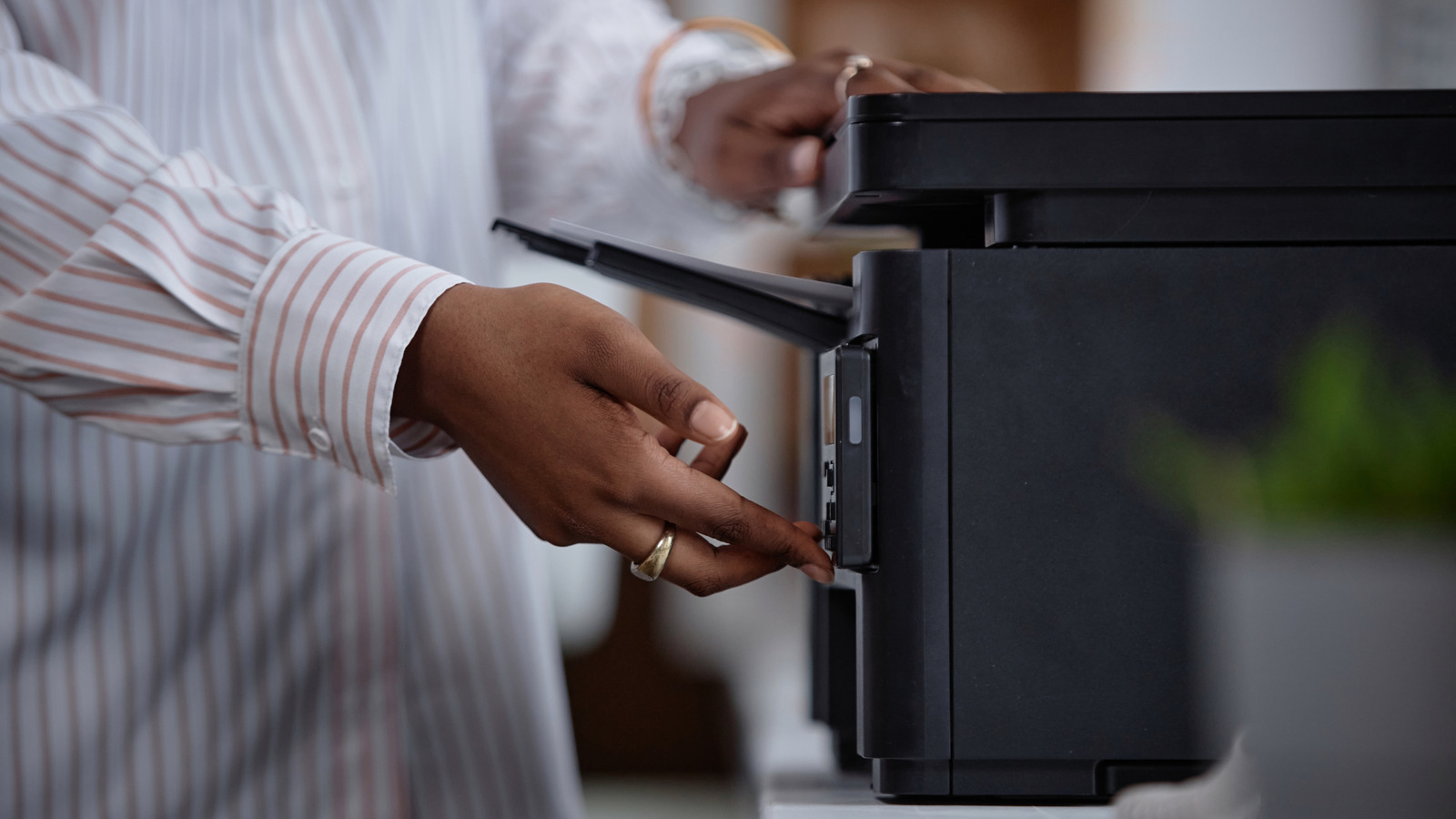 6 Of The Best Laser Printers For Your Home (According To User Reviews)