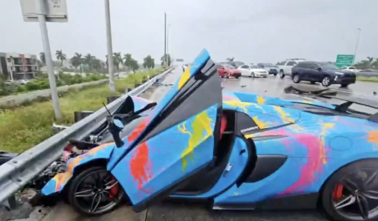 YouTuber Gets Away With Just A Ticket After Live-Streamed McLaren Crash