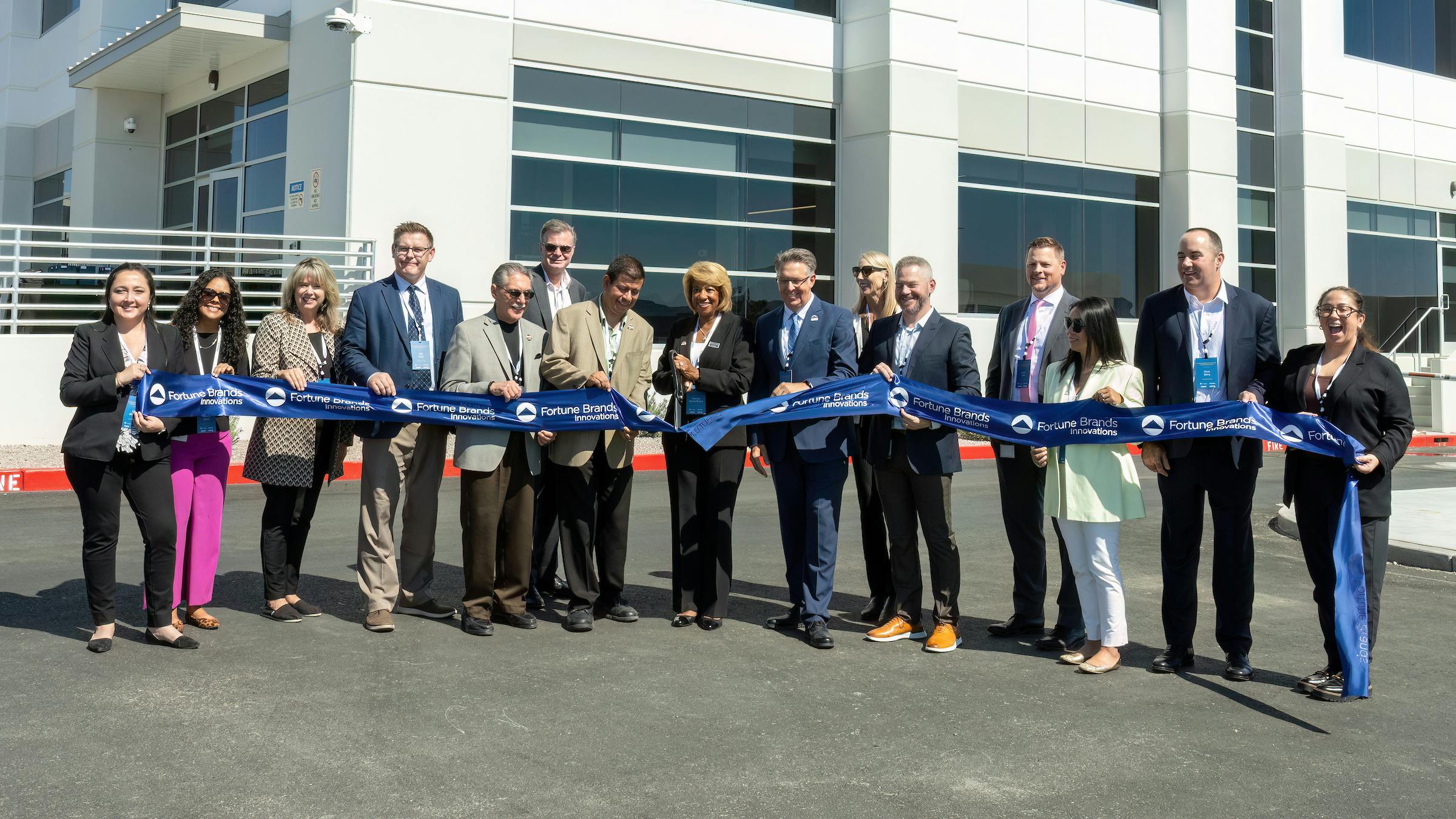 Moen Celebrates Grand Opening of New Las Vegas Distribution Center