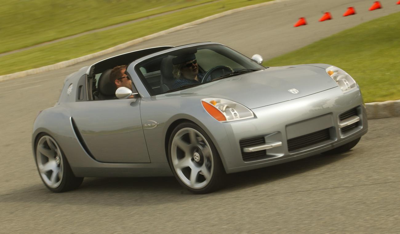 The Dodge Slingshot Could Have Been America’s Smart Roadster