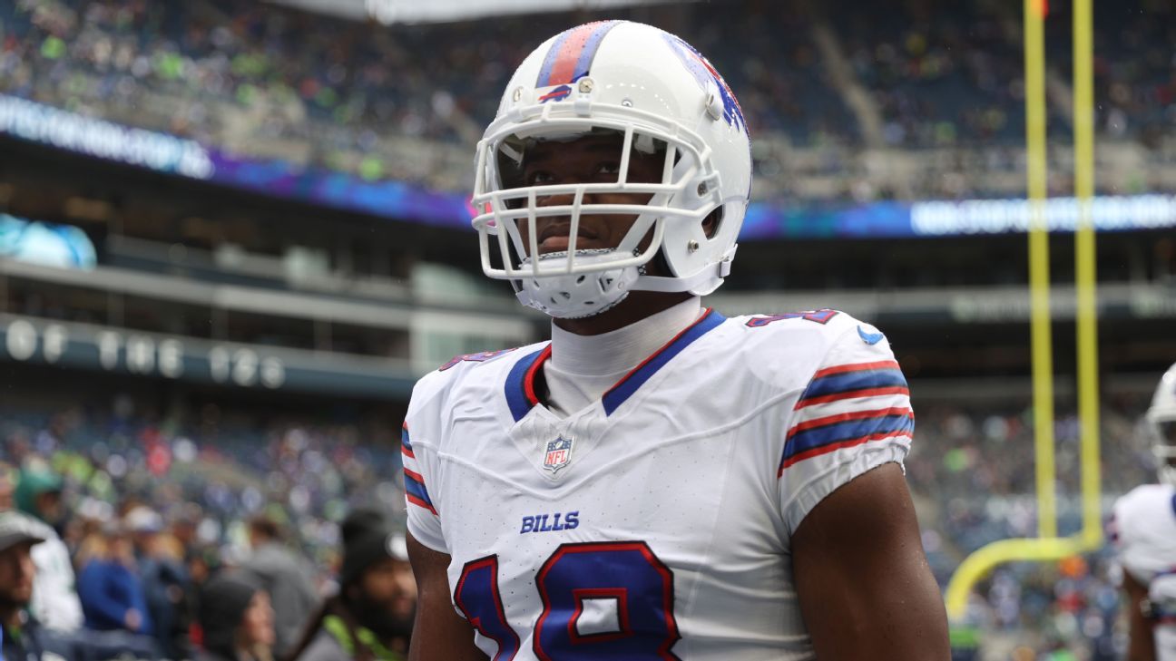 Bills’ Cooper, Benford sidelined with wrist injuries