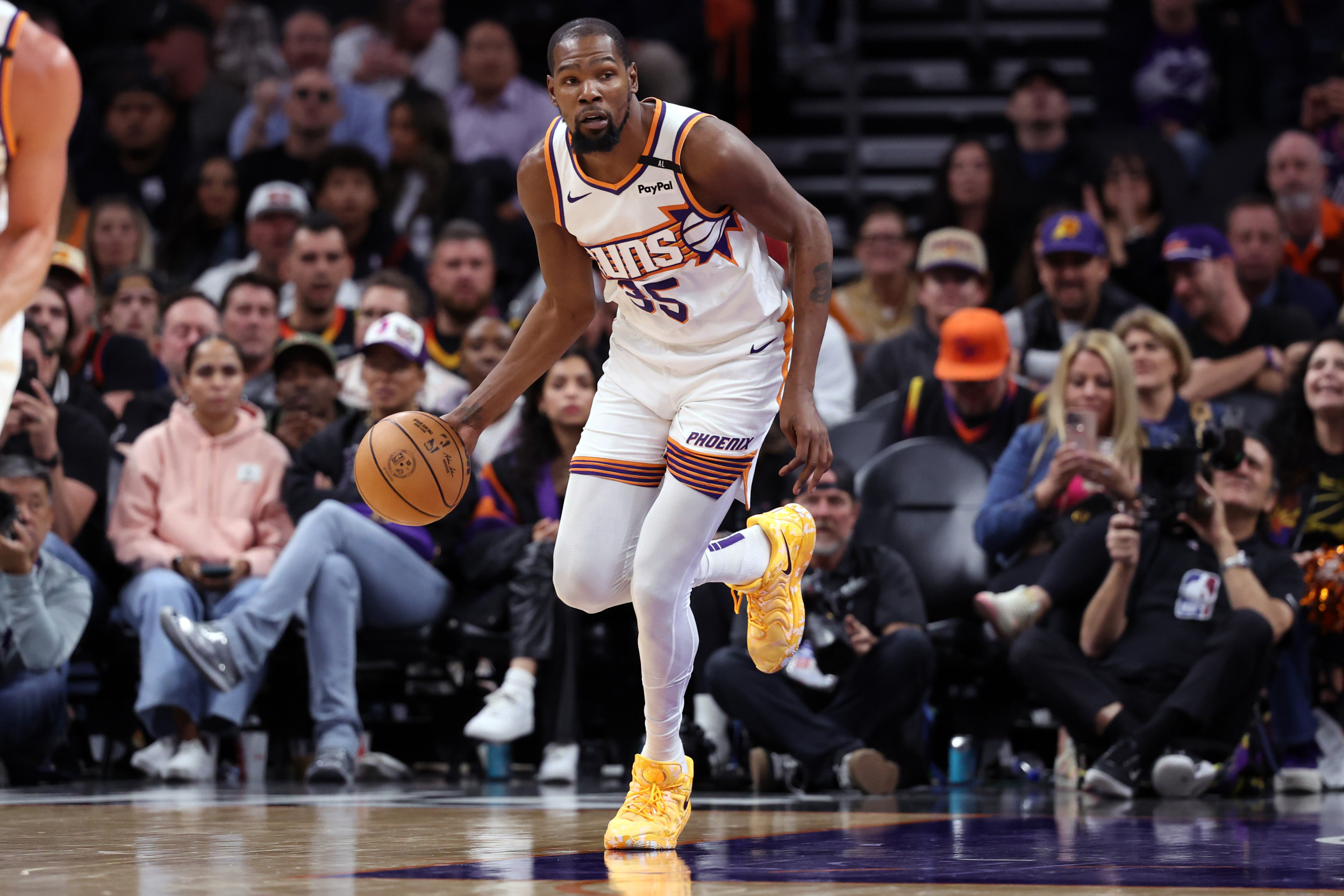 Suns’ Kevin Durant Will Miss Multiple Weeks After Suffering Calf Strain