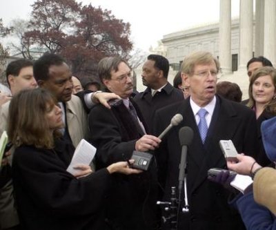 Ex-Reagan lawyer Ted Olson, former U.S. solicitor general center of 2000 recount, dies at 84