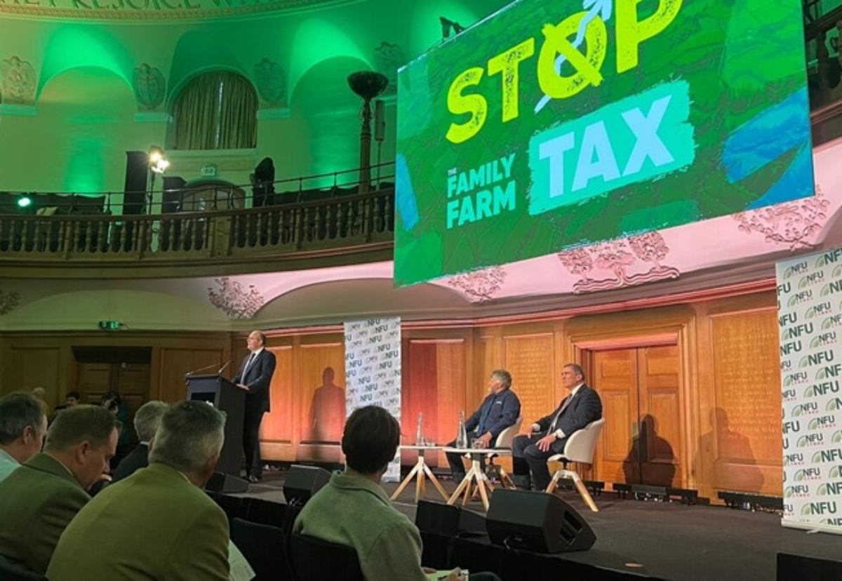 Builders back farmers in inheritance tax protest