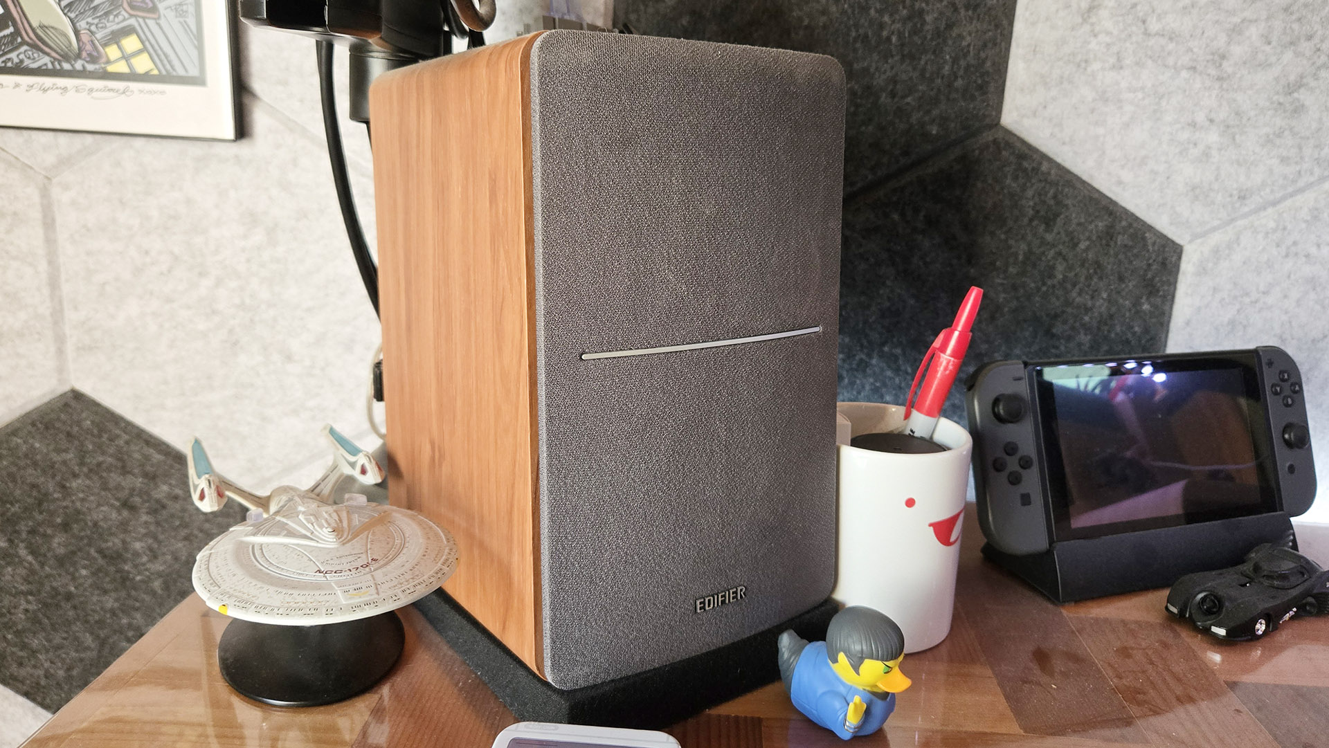 My favorite Edifier desktop PC speakers are 30% off right now