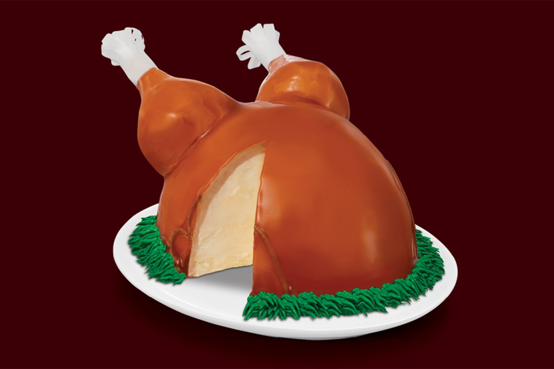 You Need This Turkey-Shaped Ice Cream Cake on Your Thanksgiving Table