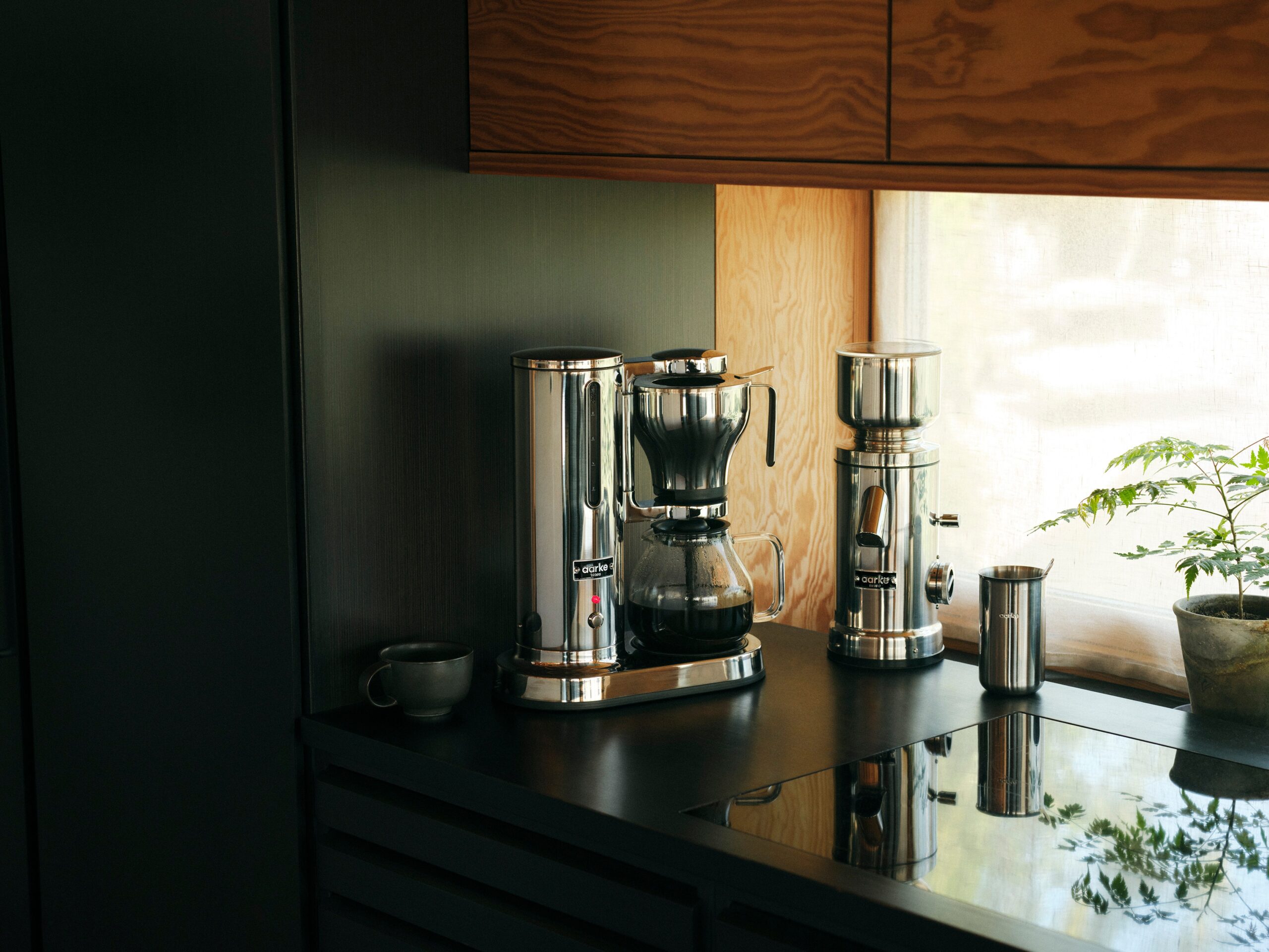 Aarke Coffee Maker Review: Simultaneously Fancy and Simple