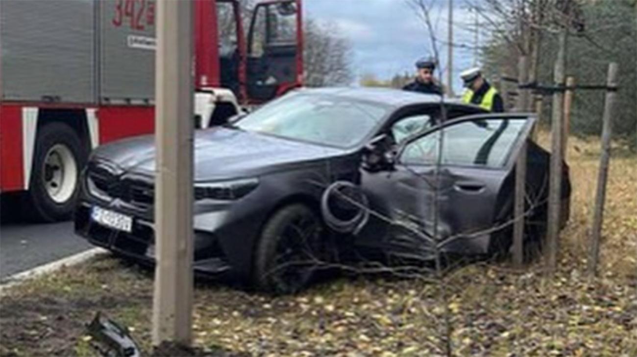 Someone Has Already Crashed A G90 BMW M5