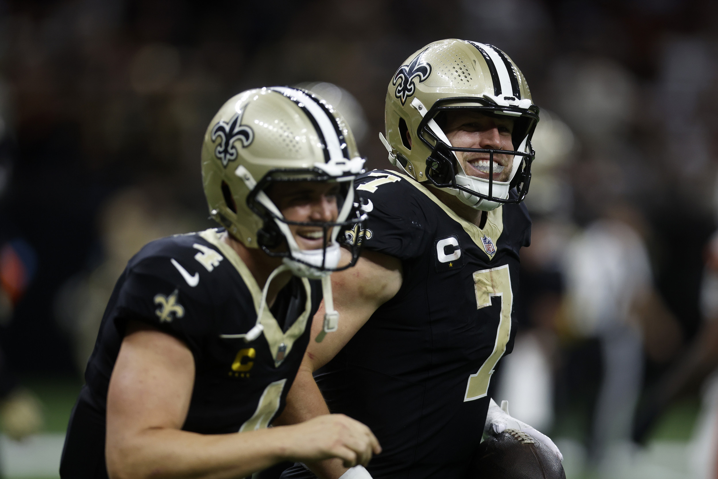 Saints Offensive Star Feared to Have Suffered Season-Ending Injury