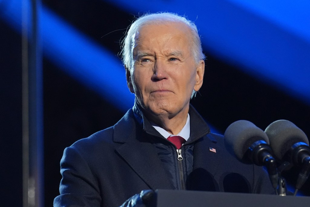 Biden White House considering pre-emptive pardon for retired general who made secret phone calls to China: report 