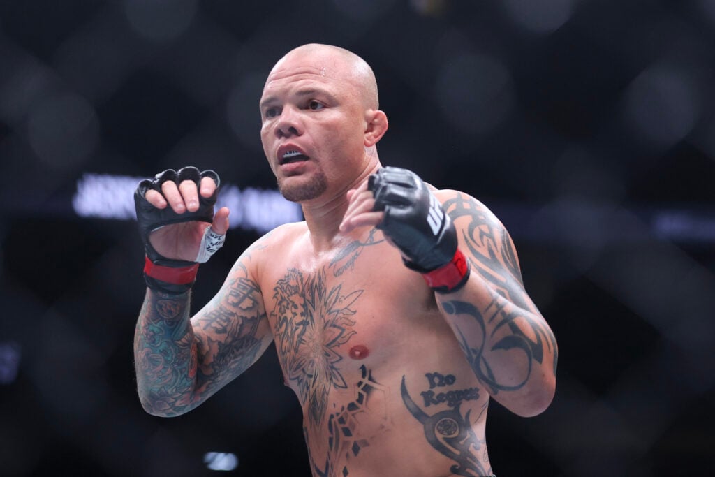 Anthony Smith breaks silence to address fighting future after teasing retirement in emotional UFC 310 interview