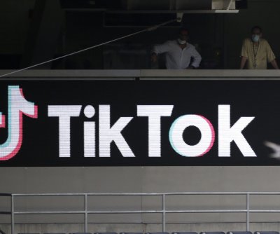 Justice Department urges Supreme Court not to delay law banning TikTok