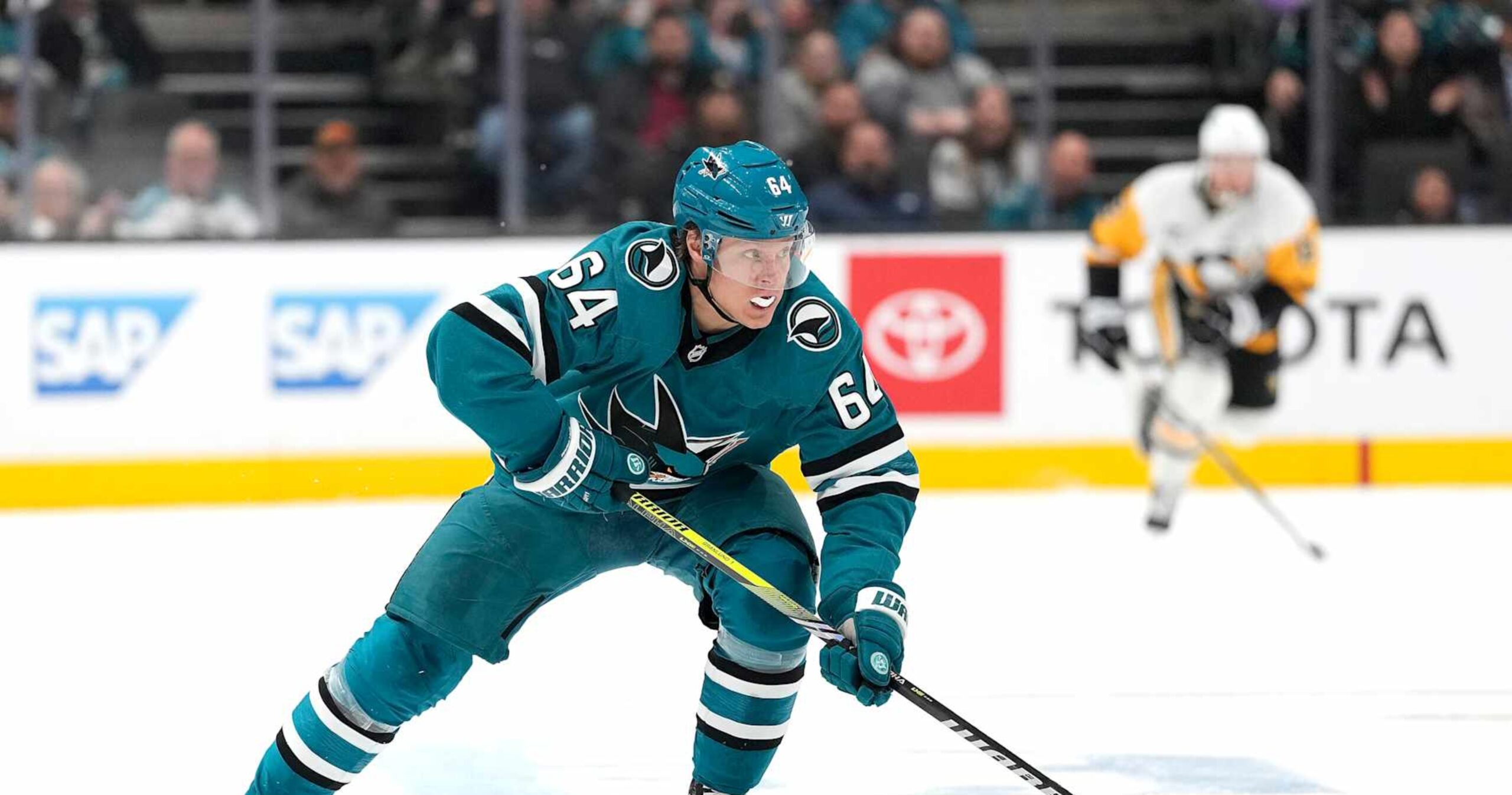 NHL News: Mikael Granlund, Cody Ceci Reportedly Traded to Stars from Sharks for Picks