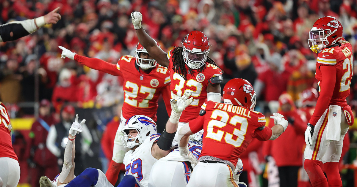 The ‘tush push’: The Chiefs may not have an answer for the Eagles’ most effective play