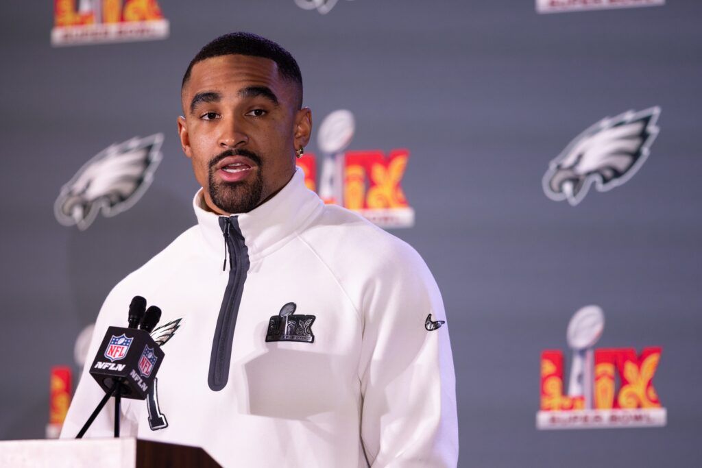 Eagles QB Jalen Hurts Gives Blunt 7-Word Response When Asked About President Donald Trump Attending Super Bowl