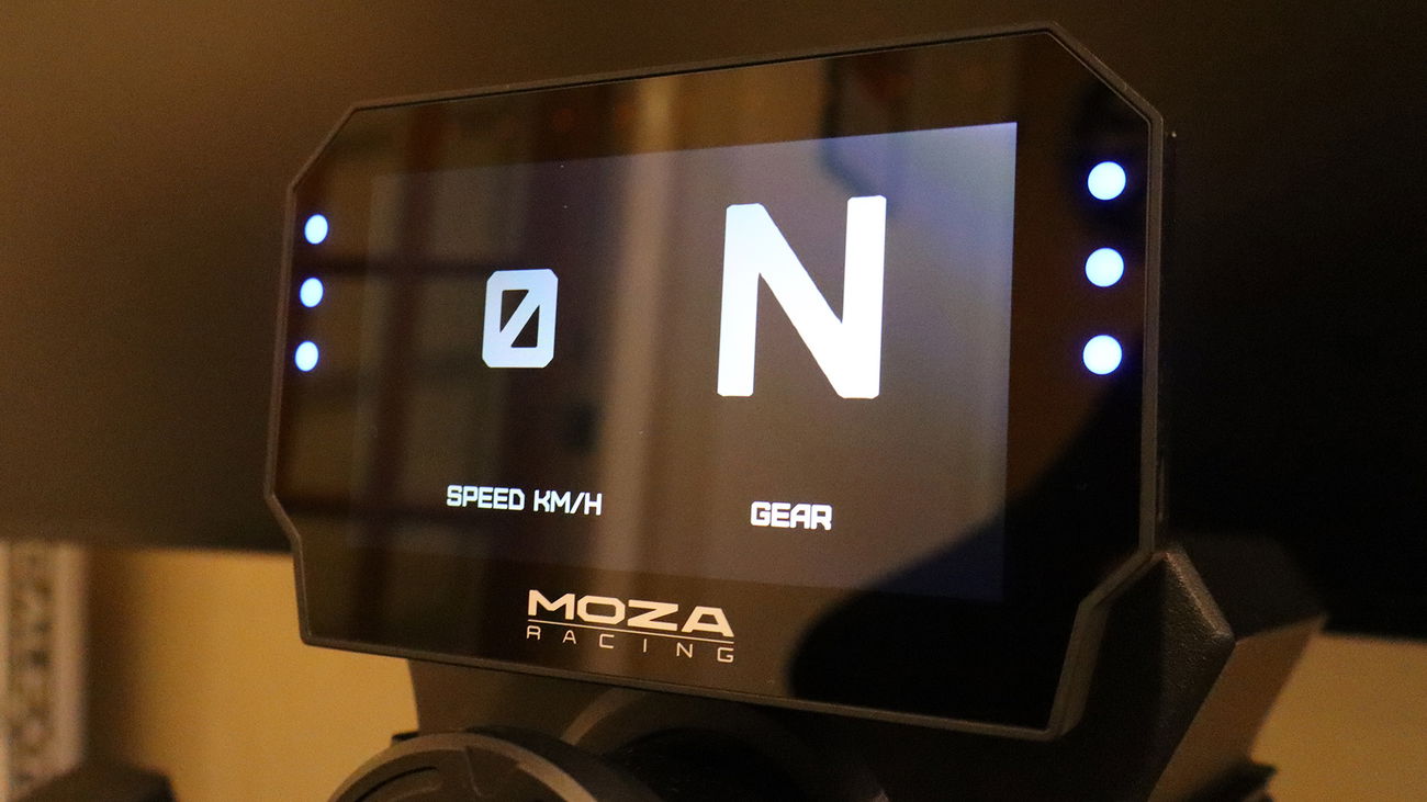 Moza CM2 Sim Racing Dash Review: Untapped Potential