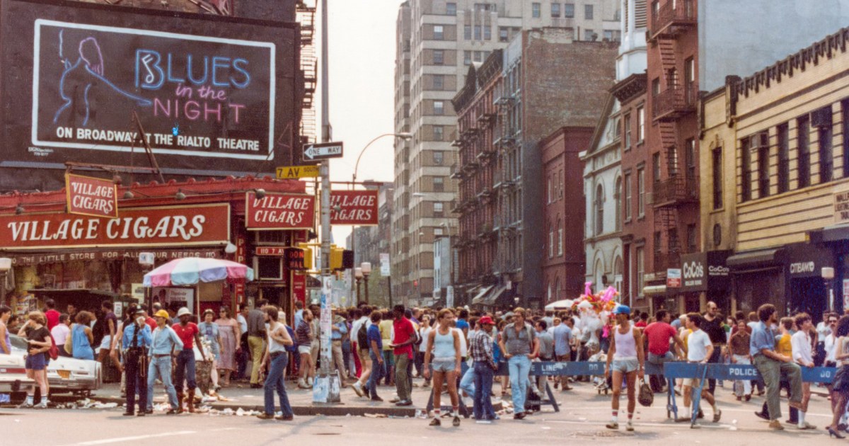 This popular Facebook page is a portal to 1970s and ’80s NYC gay history