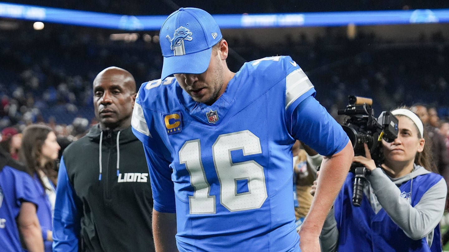 Sports radio host questions if fans of Detroit Lions have turned on Jared Goff