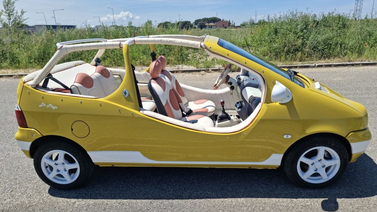 This Renault Twingo Beach Car Is Our Greatest Classifieds Find Yet