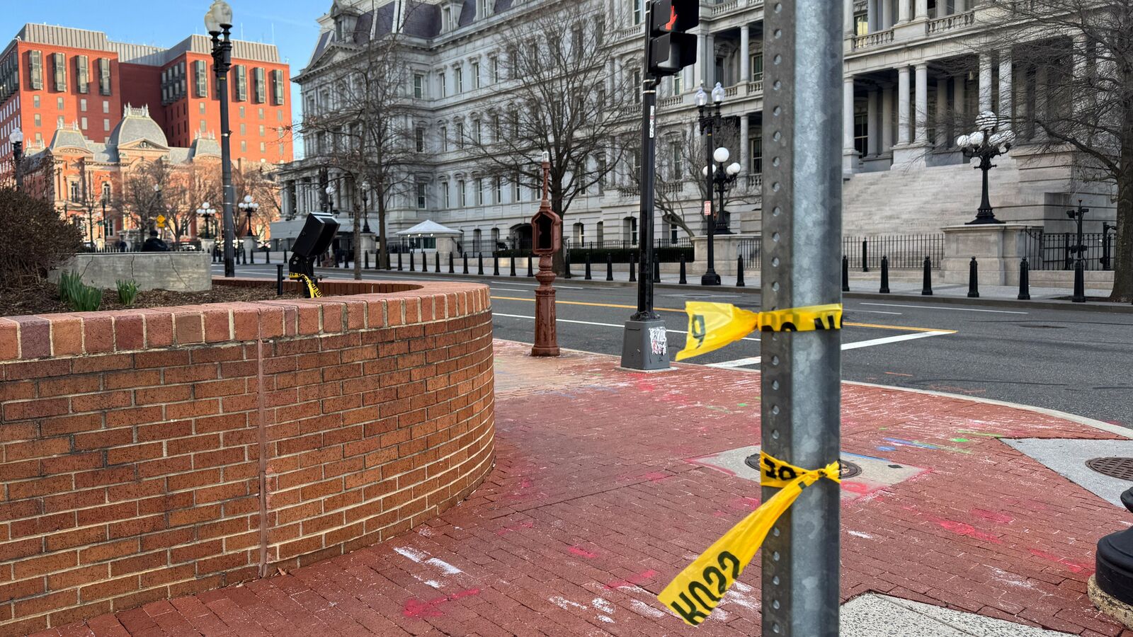 Gunman shot near White House after standoff with Secret Service identified