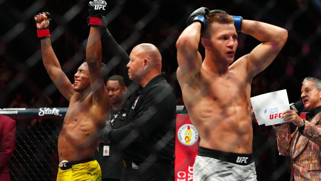 Mairon Santos def. Francis Marshall at UFC 313: Best photos