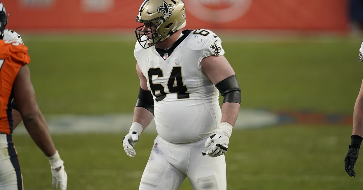 Saints reunite with veteran center Will Clapp